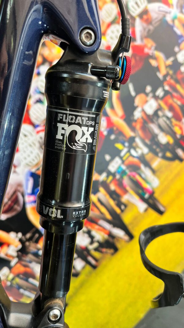Suspensão da bike de aluguel Cattura Sport