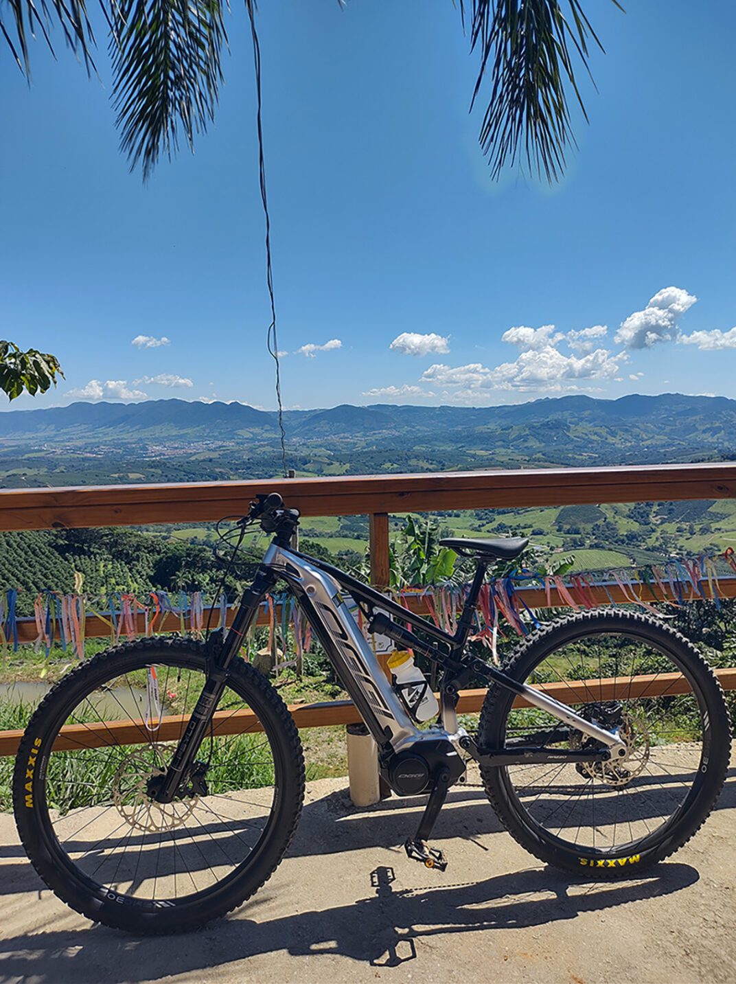 A OGGI Razzo T-130 é a bike elétrica mais alugada para o Caminho da Fé